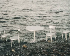 Tasca Table