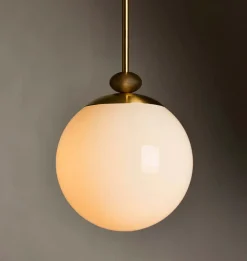 The Roll & Hill Pendant