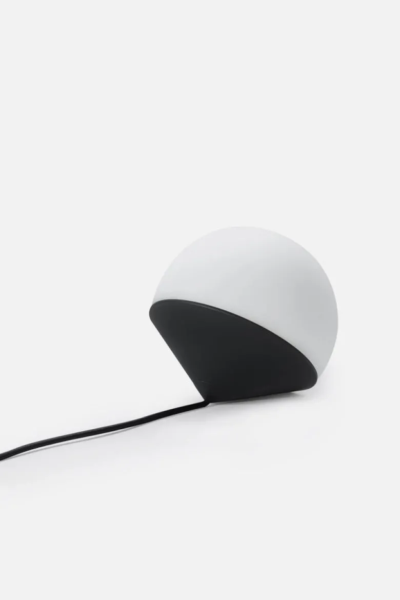 Tombo Lamp