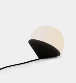 Tombo Lamp