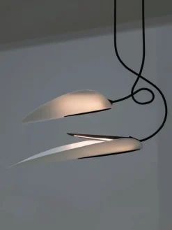 Unfurl Pendant