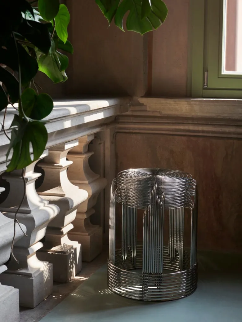 Wire stool VP11