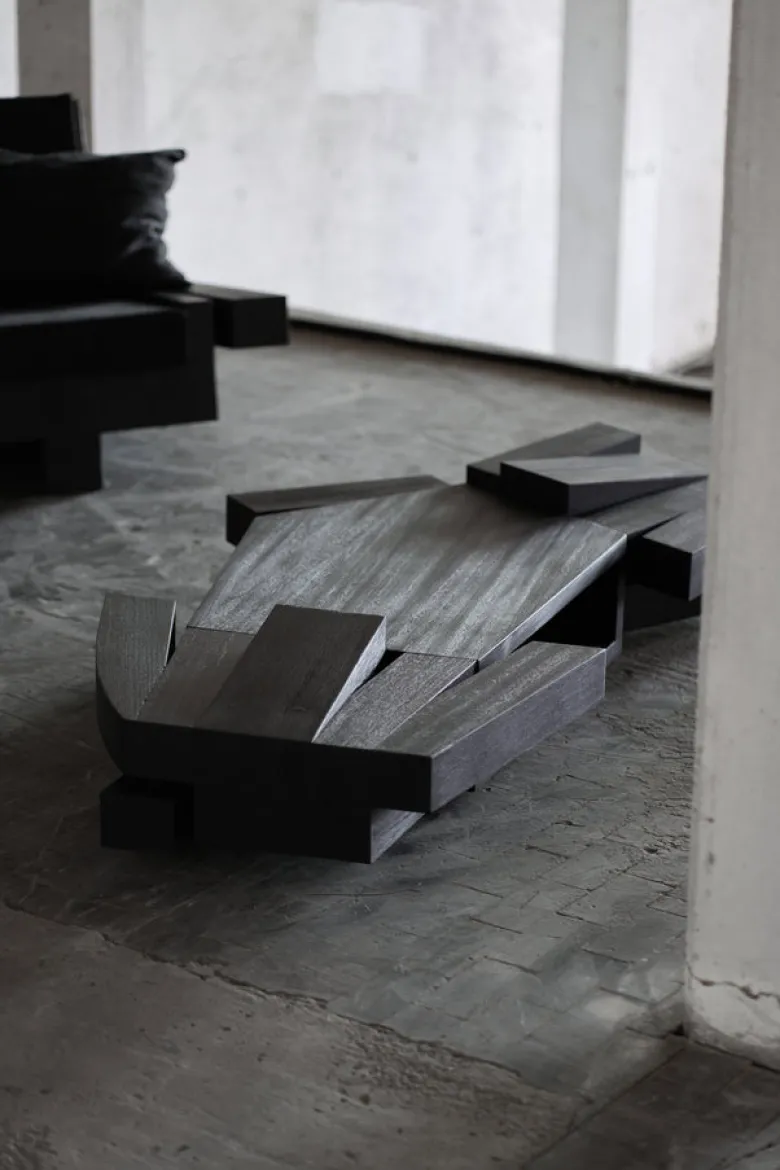 Zoumey coffee table 012024